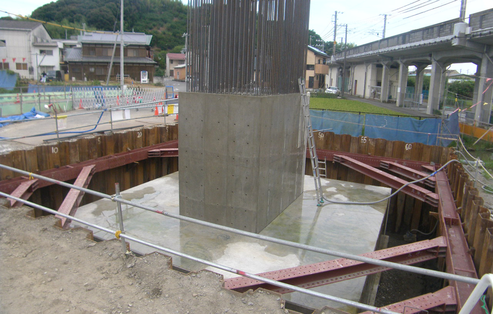 田辺西BP芳養高架橋P3橋脚他工事