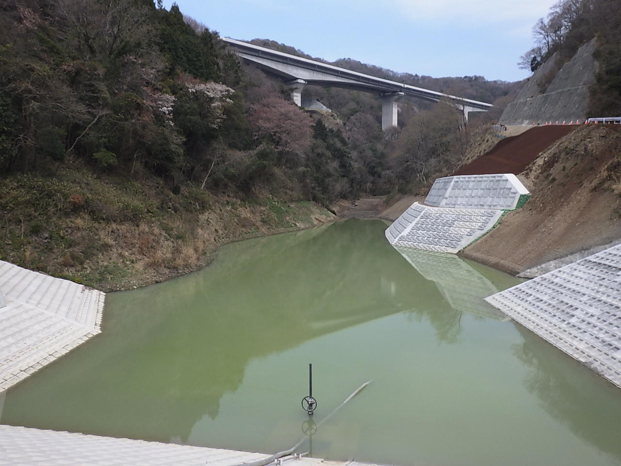 紀北西道路昭和池設置他周辺整備工事