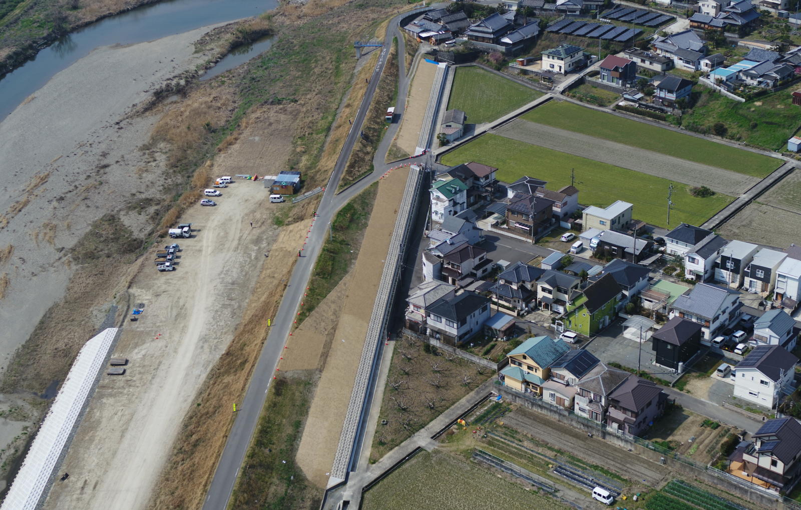 丸栖上流部漏水対策他工事